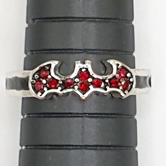 Unisex Bat Ring Silver Tone With Red Stones and Black Enamel Size 8 - Picture 2 of 9